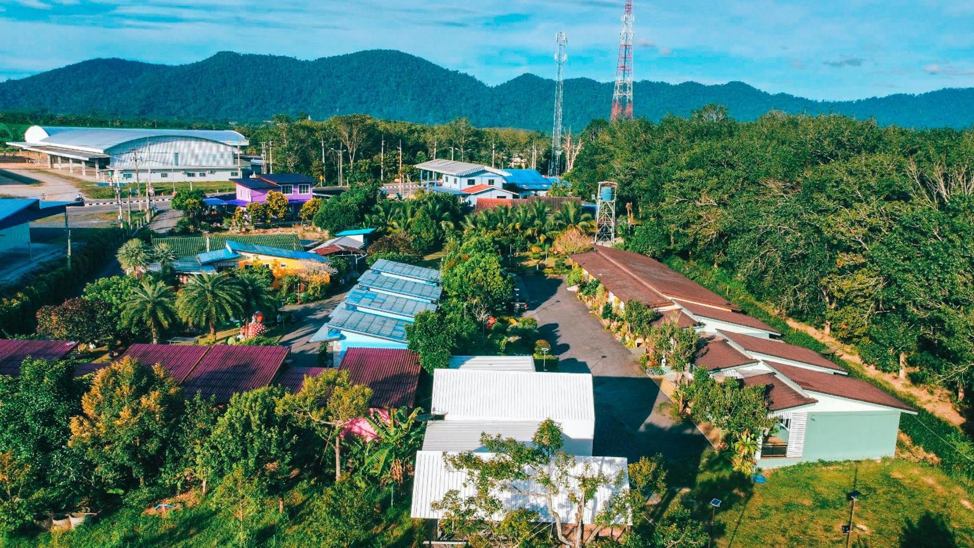 Baan Suan Mee Tang Hotel Chanthaburi Exterior foto